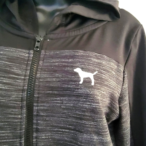 Victoria’s Secret Pink Full Zip Spellout Dog Hoodie, size Small - Picture 2 of 6